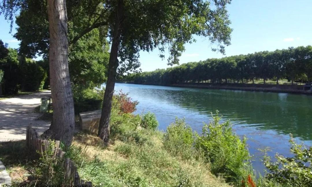 Appartement Au Bord De Seine Épinay-sur-Seine Exterior foto
